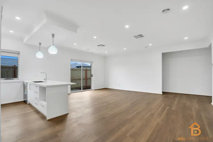 Fourth view of Homely house listing, 32 Pegasus drive, Weir Views VIC 3338