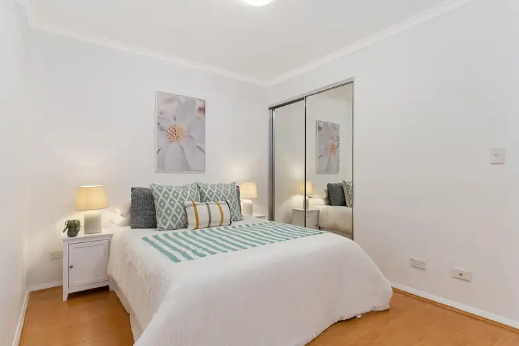 Fourth view of Homely apartment listing, 207/2 Atchison Street, St Leonards NSW 2065
