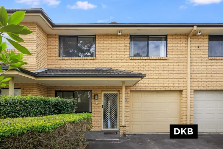 13/18 Cumming Crescent, Quakers Hill NSW 2763