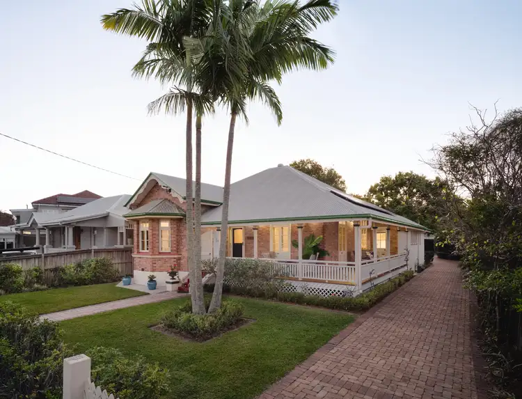 14 Eveleigh Street, Wooloowin QLD 4030