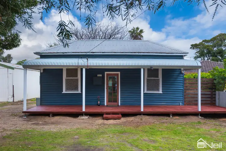 6 Fifth Road, Armadale WA 6112