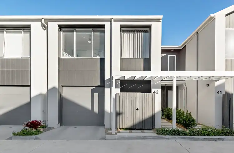 42/13 Angela Way, Pimpama QLD 4209