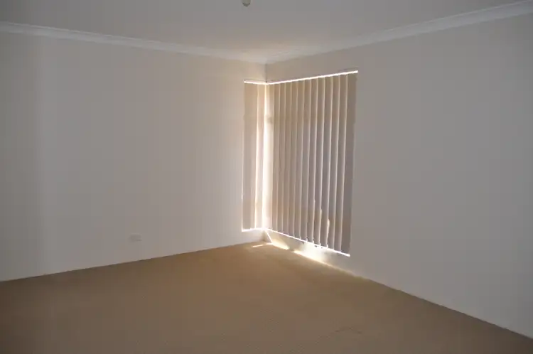 Sixth view of Homely house listing, 2/19 Flores Road, Wonthella WA 6530