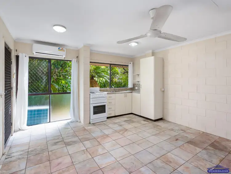 Fourth view of Homely unit listing, 2/5-9 Fisk Street, Westcourt QLD 4870