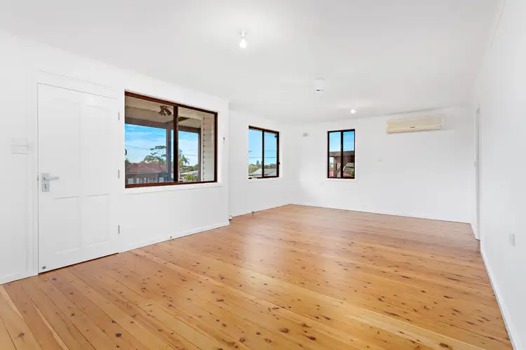 Second view of Homely house listing, 7 Lavis Drive, Mount Warrigal NSW 2528