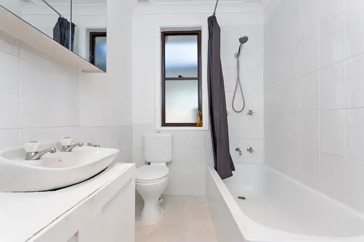 Sixth view of Homely house listing, 7 Lavis Drive, Mount Warrigal NSW 2528