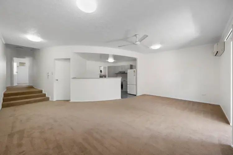 Second view of Homely house listing, 3/263 Riverside Boulevard, Douglas QLD 4814