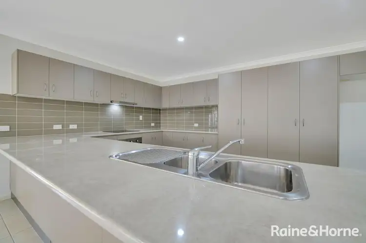 Sixth view of Homely house listing, 2 Oasis Court, South Gladstone QLD 4680