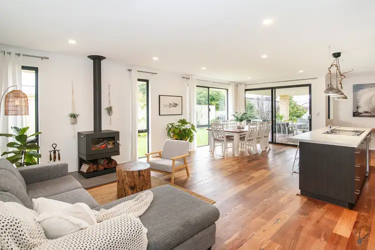 1/7 Acacia Court, Cowaramup WA 6284