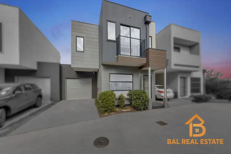 9/16 Chevron Street, Tarneit VIC 3029