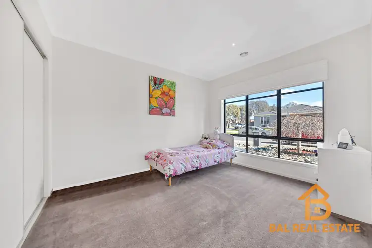Fifth view of Homely house listing, 32 Danfield Drive, Tarneit VIC 3029