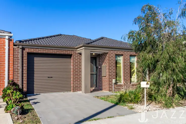 105 Sunnybank Drive, Point Cook VIC 3030