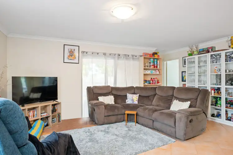Fourth view of Homely house listing, 11 Elm Close, Camillo WA 6111