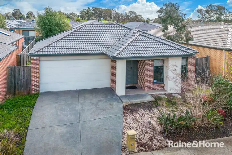 5 Salerno Crescent, Doreen VIC 3754