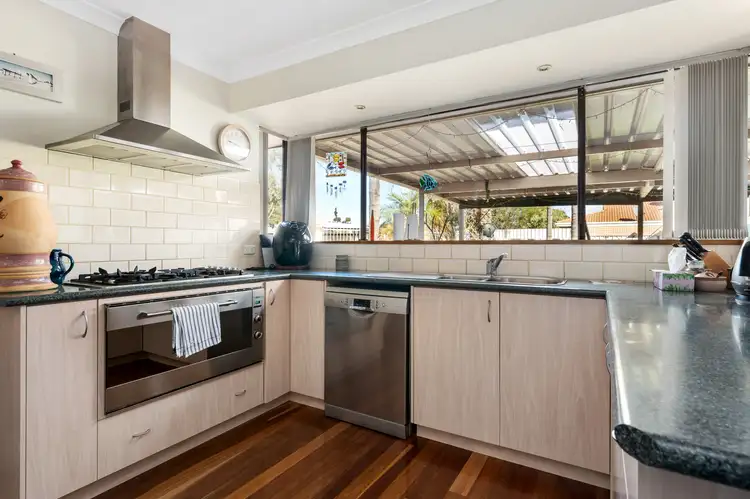 Seventh view of Homely house listing, 1 Jones Place, Boulder WA 6432