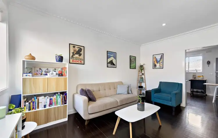 2/34 Waiora Parade, West Footscray VIC 3012