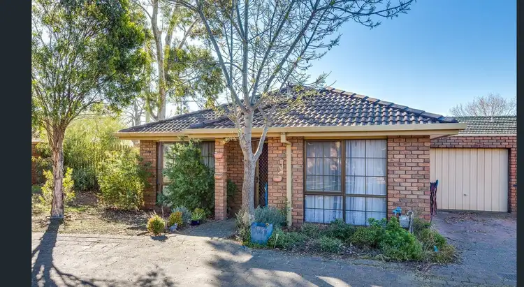 2/39 Ligar Street, Sunbury VIC 3429