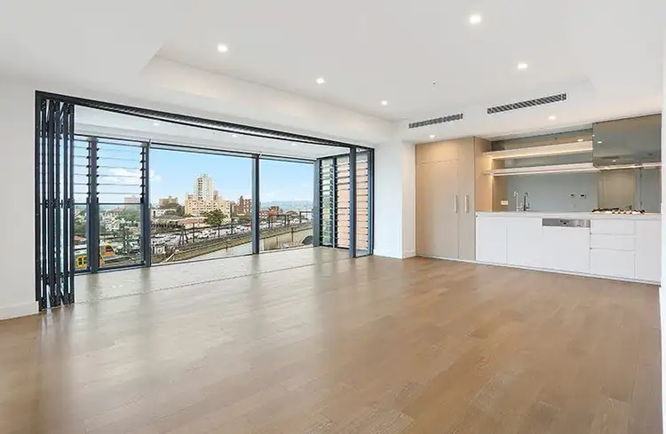 1002/80 Alfred Street, Milsons Point NSW 2061