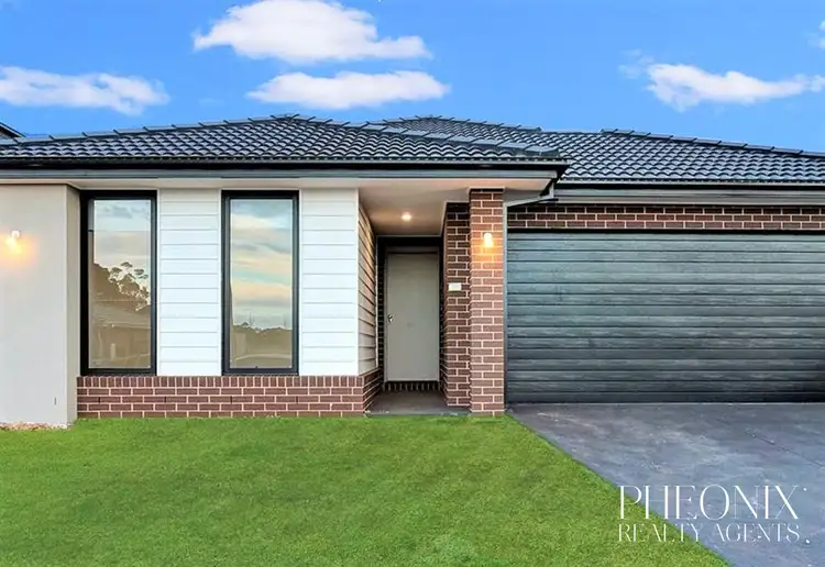 8 Laurel Street, Rockbank VIC 3335