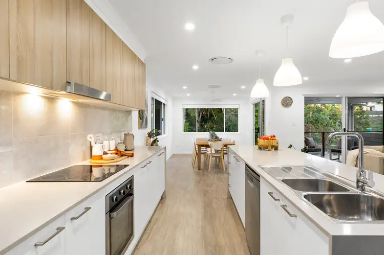 18B Bunya Road, Everton Hills QLD 4053