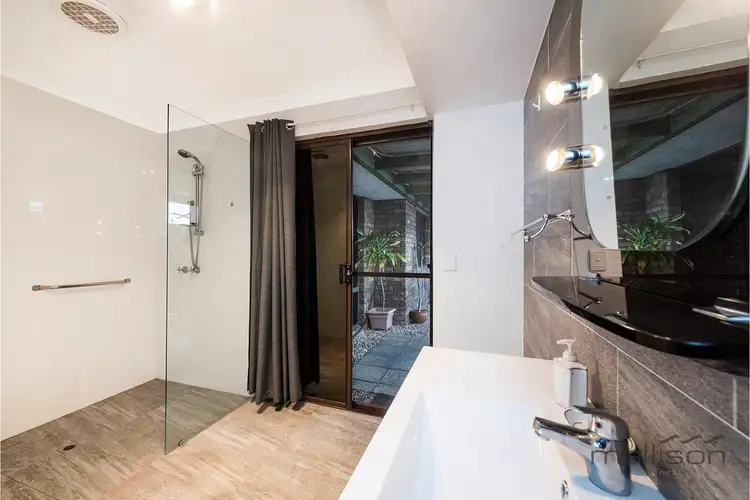 Fourth view of Homely house listing, 7 Ferntree Close, Thornlie WA 6108