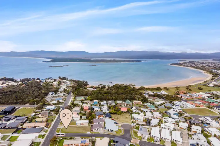 15 Dumbleton Street, Hawley Beach TAS 7307