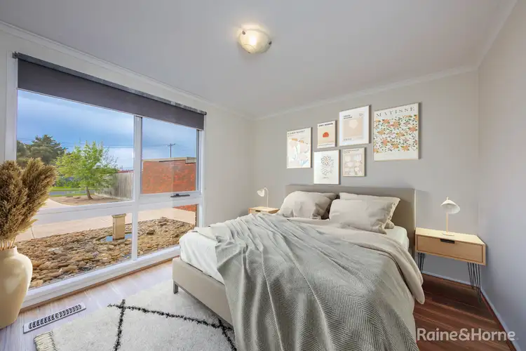 Sixth view of Homely house listing, 1 Gregory Court, Sunbury VIC 3429