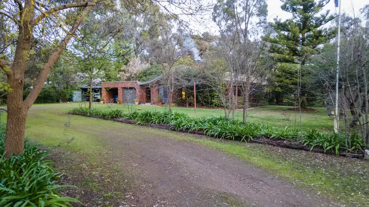 Main view of Homely house listing, 3 Moira Drive, Kialla West VIC 3631