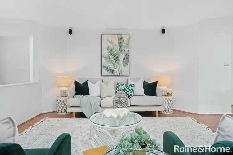 Fifth view of Homely house listing, 10 Whitsunday Circuit, Green Valley NSW 2168