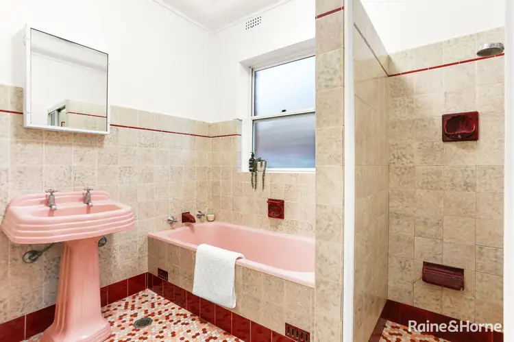 Sixth view of Homely house listing, 4 Vivienne Street, Kingsgrove NSW 2208