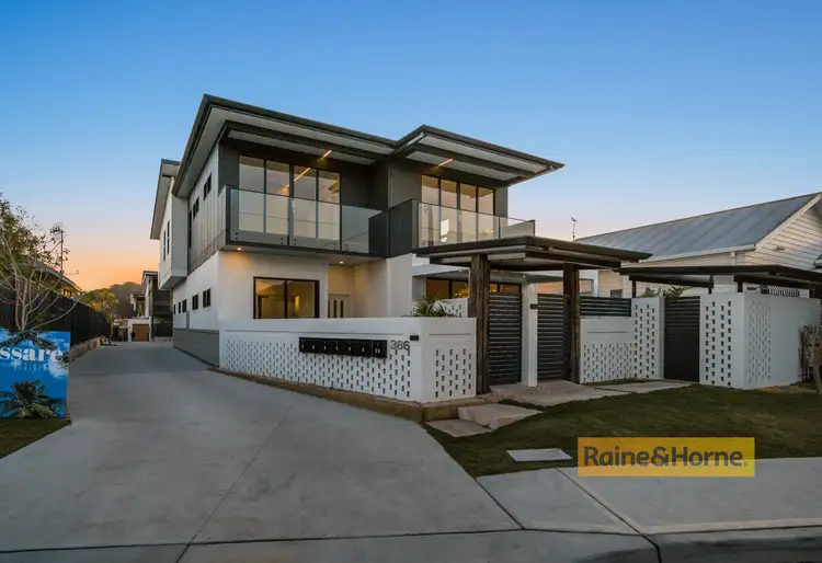 Main view of Homely townhouse listing, 2/386 Booker Bay Road, Booker Bay NSW 2257