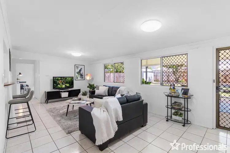 10 Mintaro Crescent, Woree QLD 4868