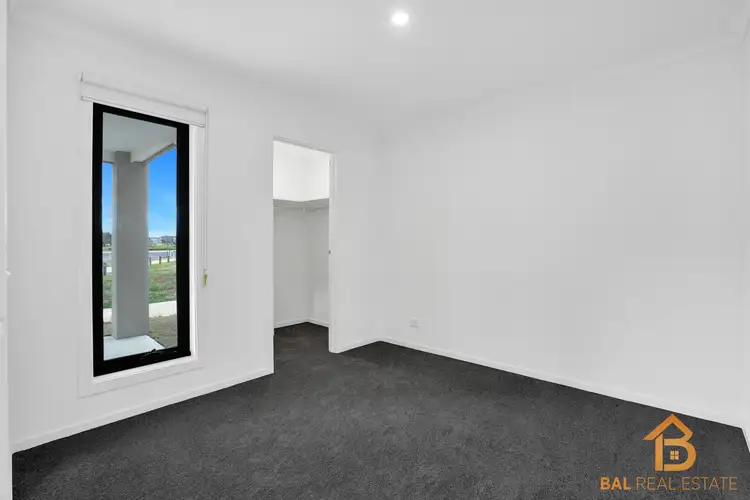 Fifth view of Homely house listing, 2 Odsal walk, Strathtulloh VIC 3338