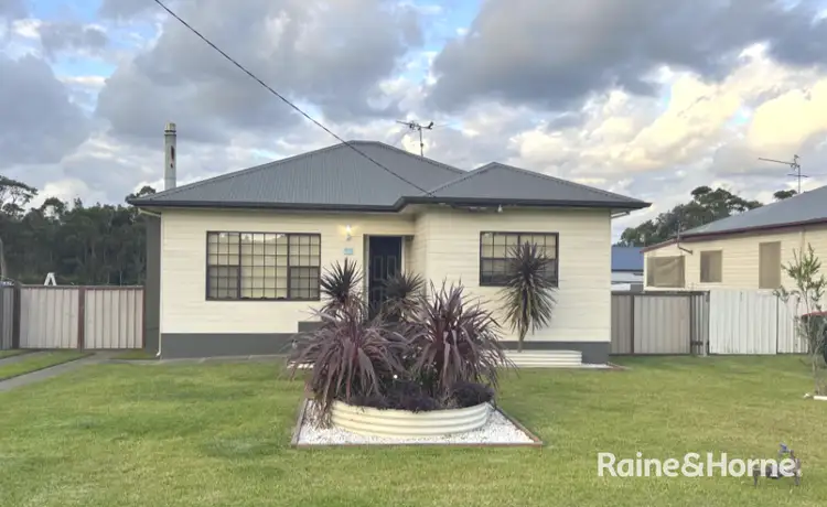 7 Swan Street, Windale NSW 2306