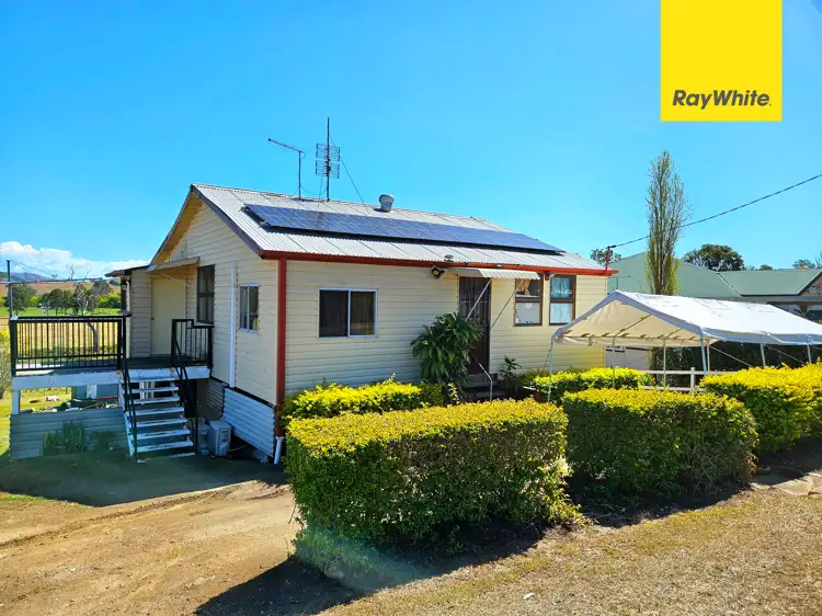 27 Ridge Street, Kilcoy QLD 4515