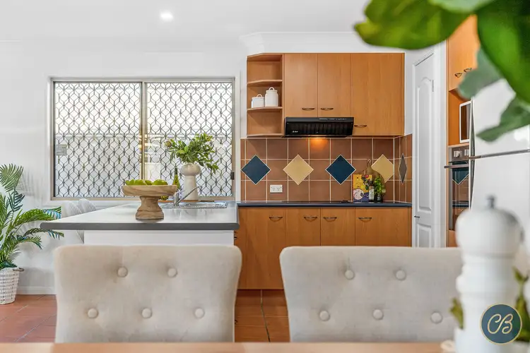 8 Carl Place, Bracken Ridge QLD 4017