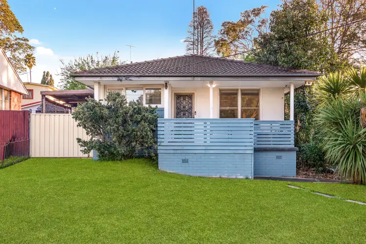 10 Kista Dan Avenue, Tregear NSW 2770
