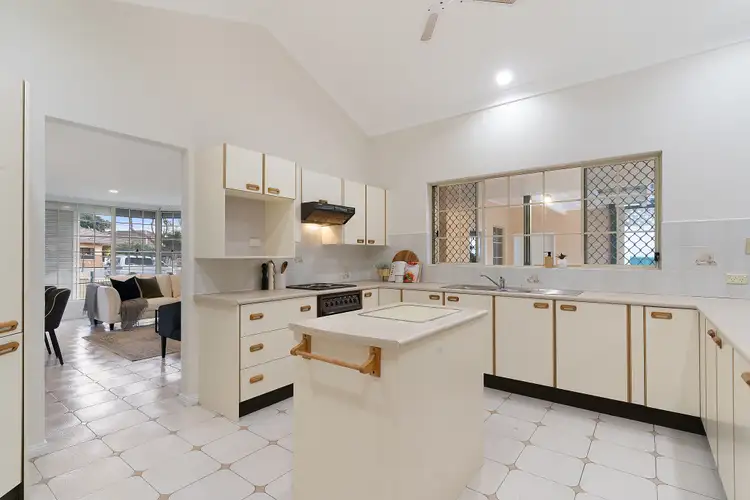Fifth view of Homely house listing, 2 Kinsel Grove, Bexley NSW 2207