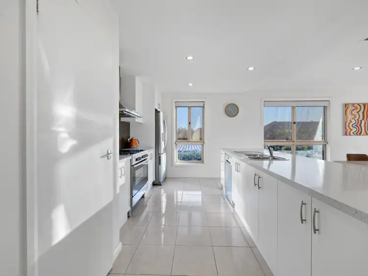 Fifth view of Homely house listing, 858 Blackmore Street, West Albury NSW 2640