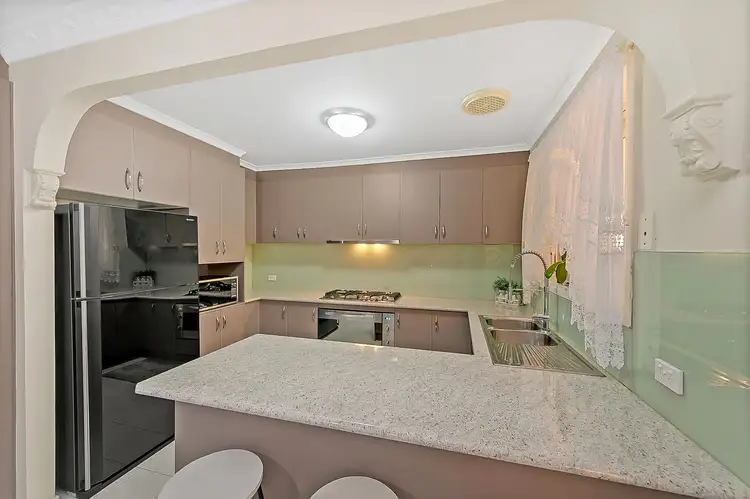 Seventh view of Homely house listing, 3 Pinnaroo Circuit, Meadow Heights VIC 3048