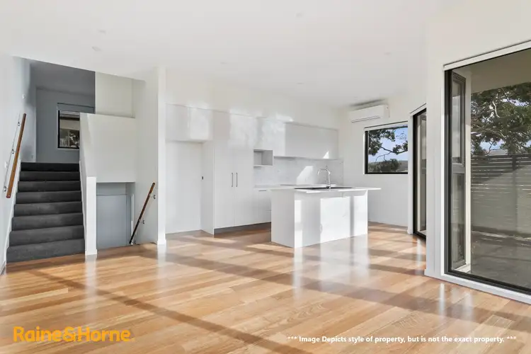 3/60 Auburn Road, Kingston Beach TAS 7050