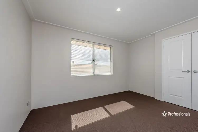 Seventh view of Homely house listing, 35 Beachcomber Hill, Glenfield WA 6532