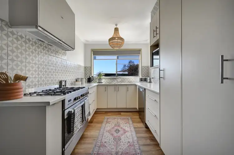 Fifth view of Homely house listing, 6 Tumulla Place, Blayney NSW 2799