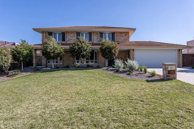 15 Northwood Way, Kallaroo WA 6025