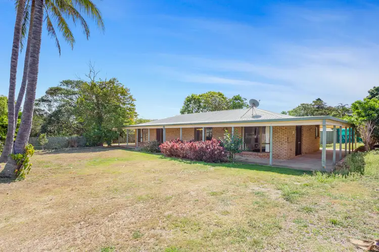 5 Hitchcock Lane, Keppel Sands QLD 4702