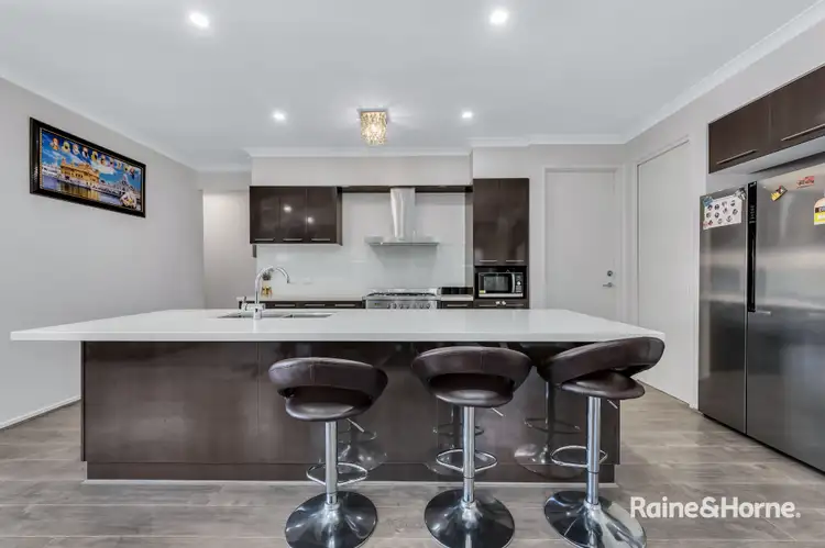 Sixth view of Homely house listing, 7 Spencer Circuit, Cranbourne East VIC 3977