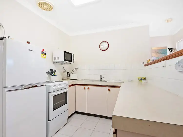 Fourth view of Homely house listing, 16/2 Attfield Street, Maddington WA 6109