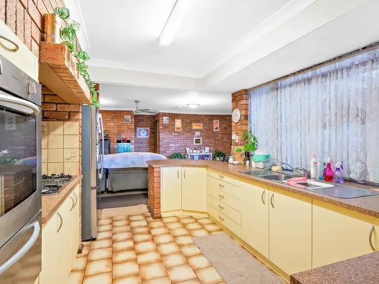 Second view of Homely house listing, 109 Shillington Way, Thornlie WA 6108