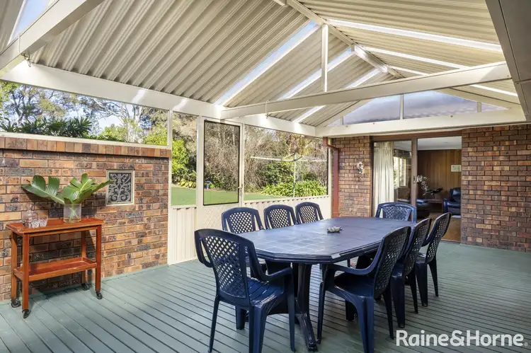 6 Castle Glen, North Nowra NSW 2541
