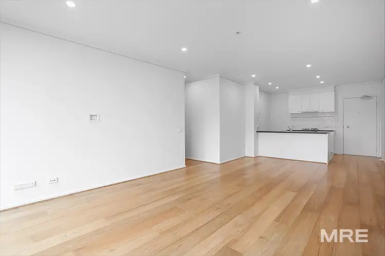810/38 Bank Street, South Melbourne VIC 3205